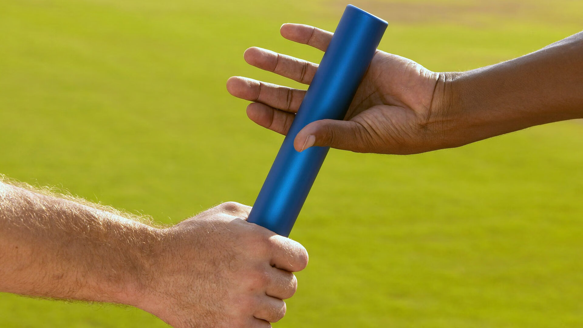 开云官方-“中超足球季后赛正式开启，悬念重重等待揭晓”，中超赛季结束时间